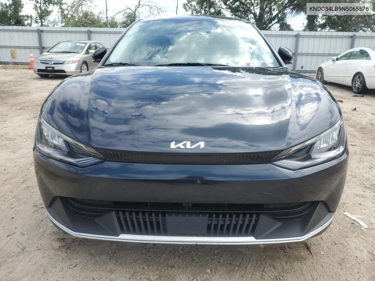 2022 Kia Ev6 Light VIN: KNDC34LB9N5065576 Lot: 70694694