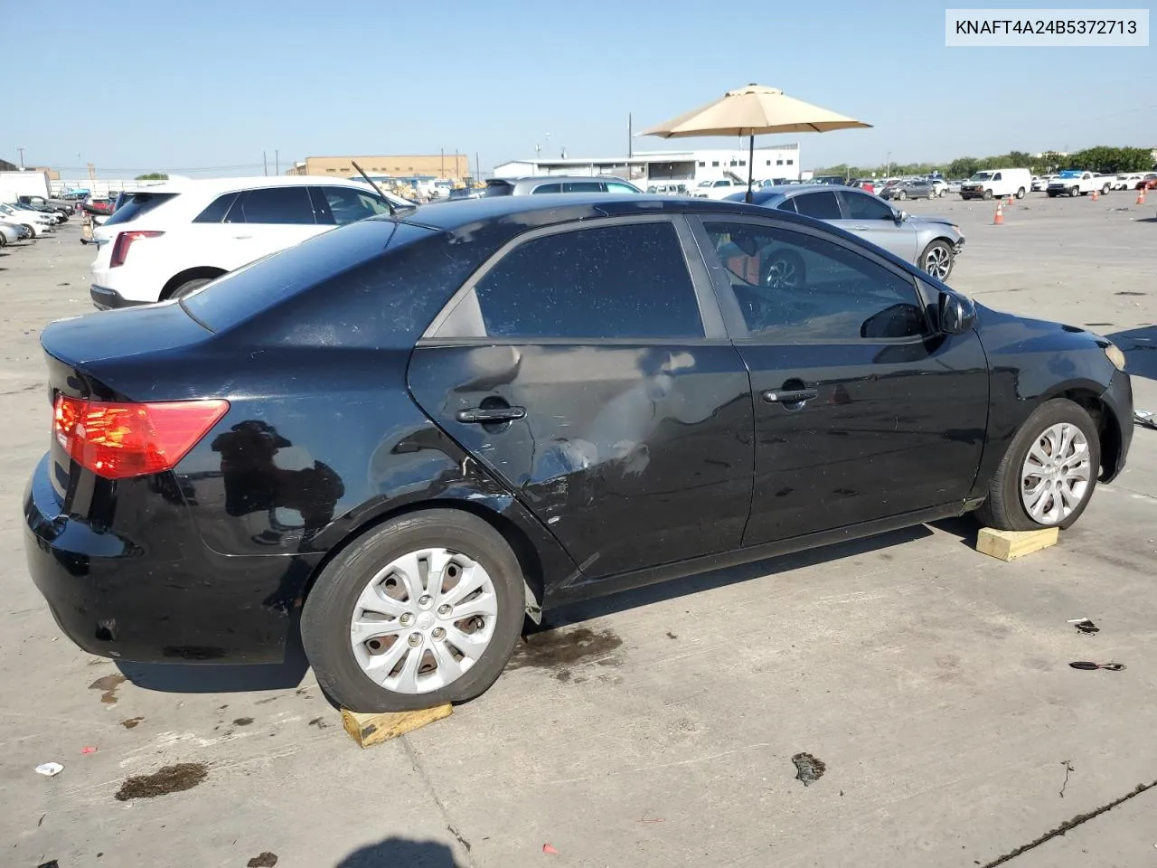 KNAFT4A24B5372713 2011 Kia Forte Lx