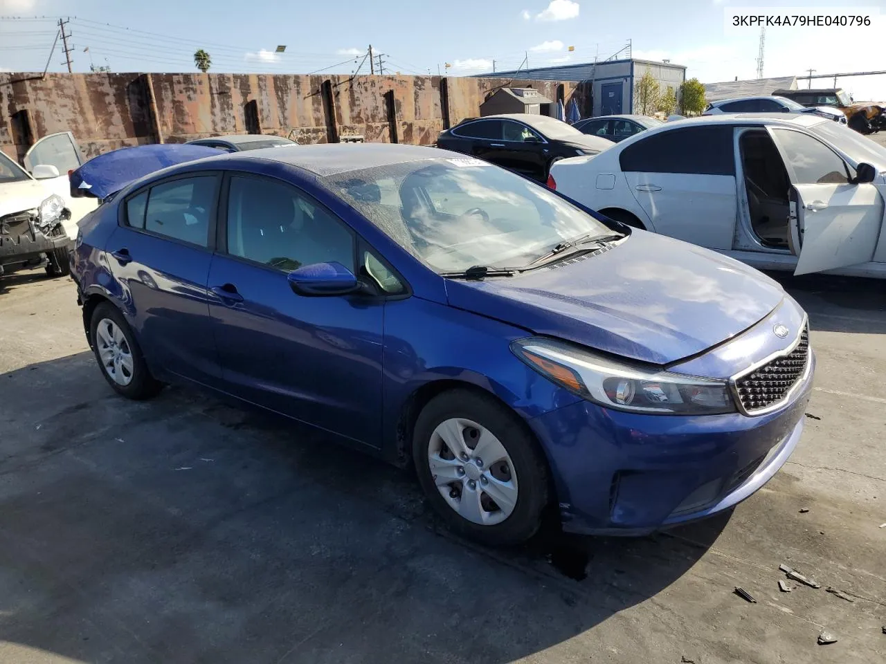 2017 Kia Forte Lx VIN: 3KPFK4A79HE040796 Lot: 71998794