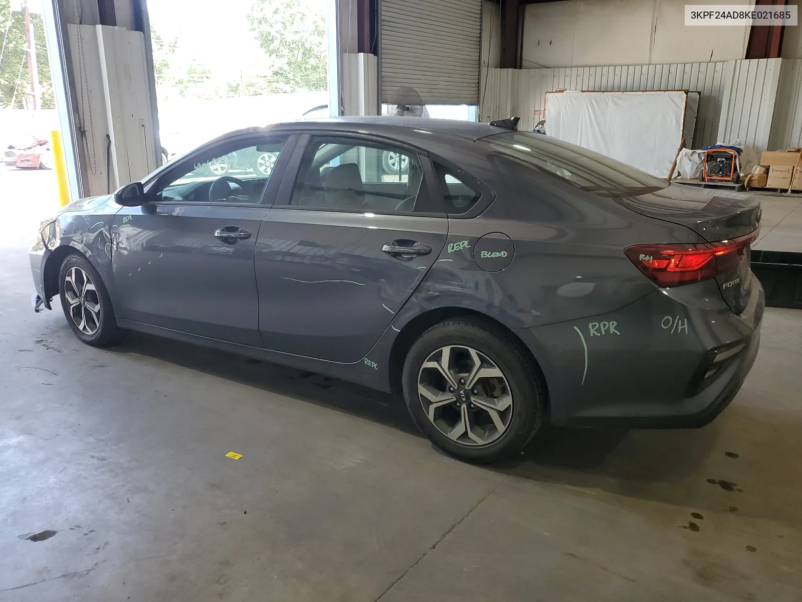 2019 Kia Forte Fe VIN: 3KPF24AD8KE021685 Lot: 68576394