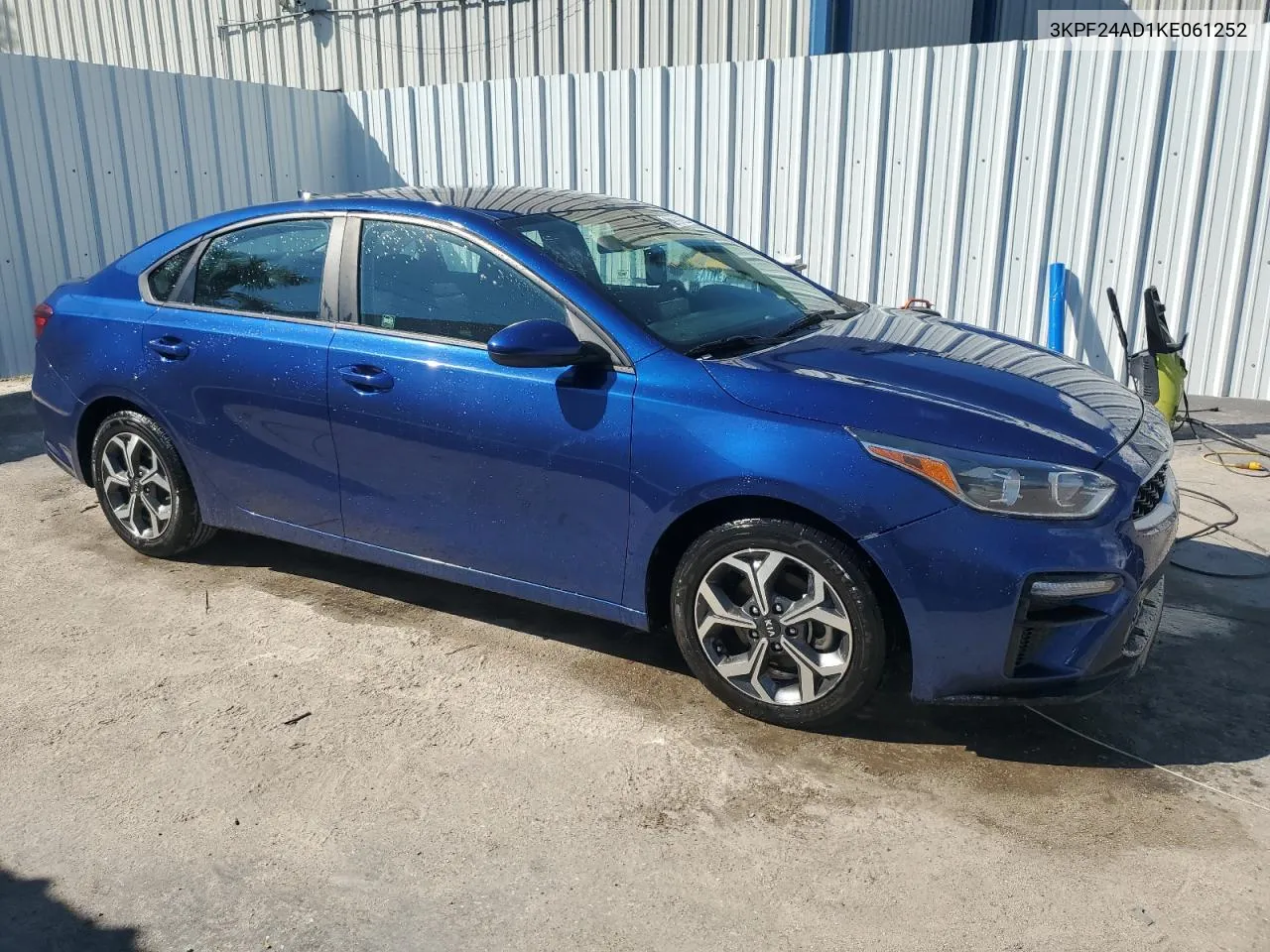 2019 Kia Forte Fe VIN: 3KPF24AD1KE061252 Lot: 72398354