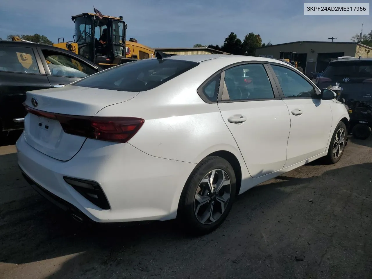 3KPF24AD2ME317966 2021 Kia Forte Fe