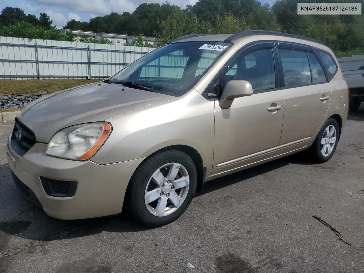 2008 Kia Rondo Lx VIN: KNAFG526187124136 Lot: 70692864