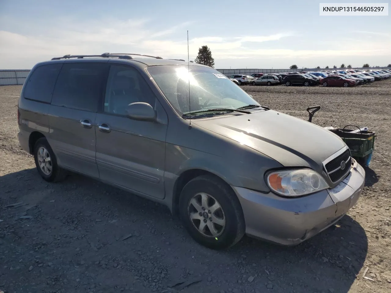 KNDUP131546505297 2004 Kia Sedona Ex