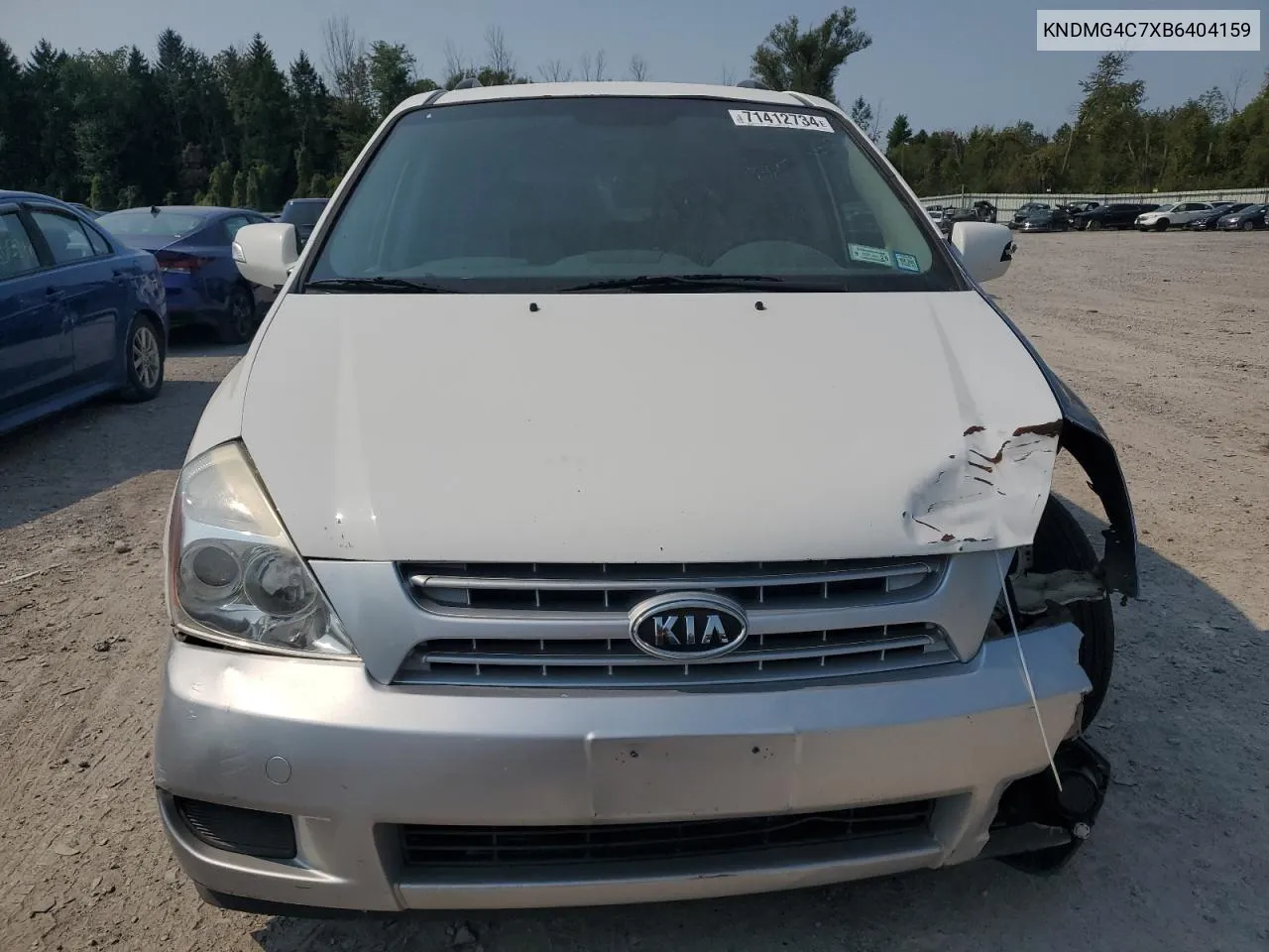 KNDMG4C7XB6404159 2011 Kia Sedona Lx