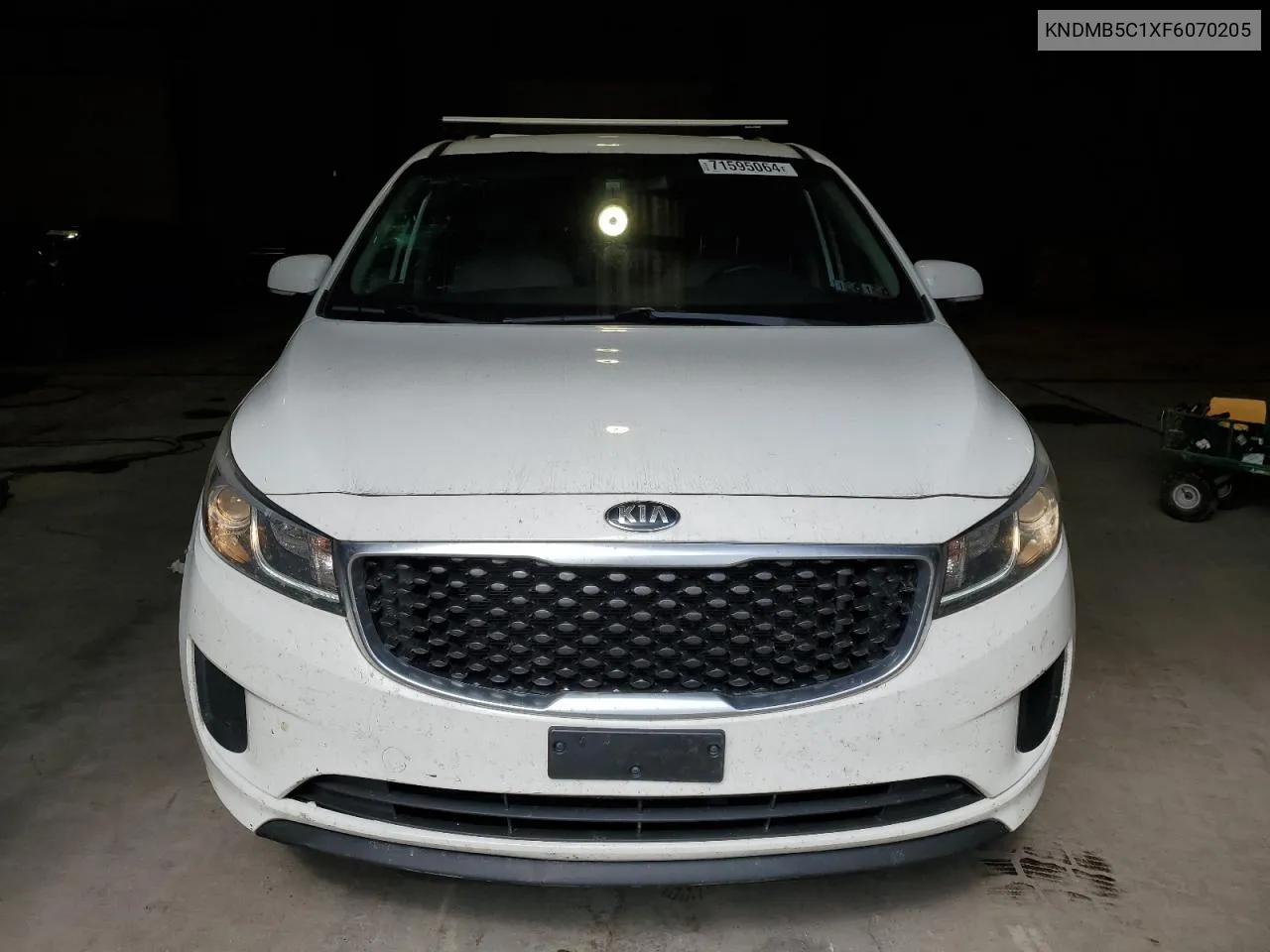 KNDMB5C1XF6070205 2015 Kia Sedona Lx