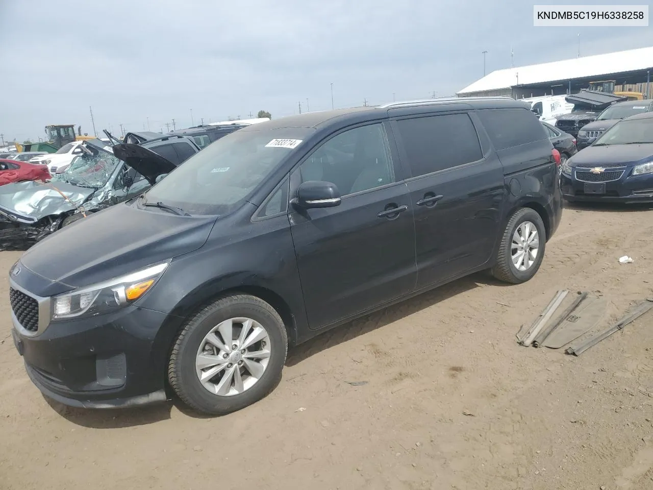 KNDMB5C19H6338258 2017 Kia Sedona Lx