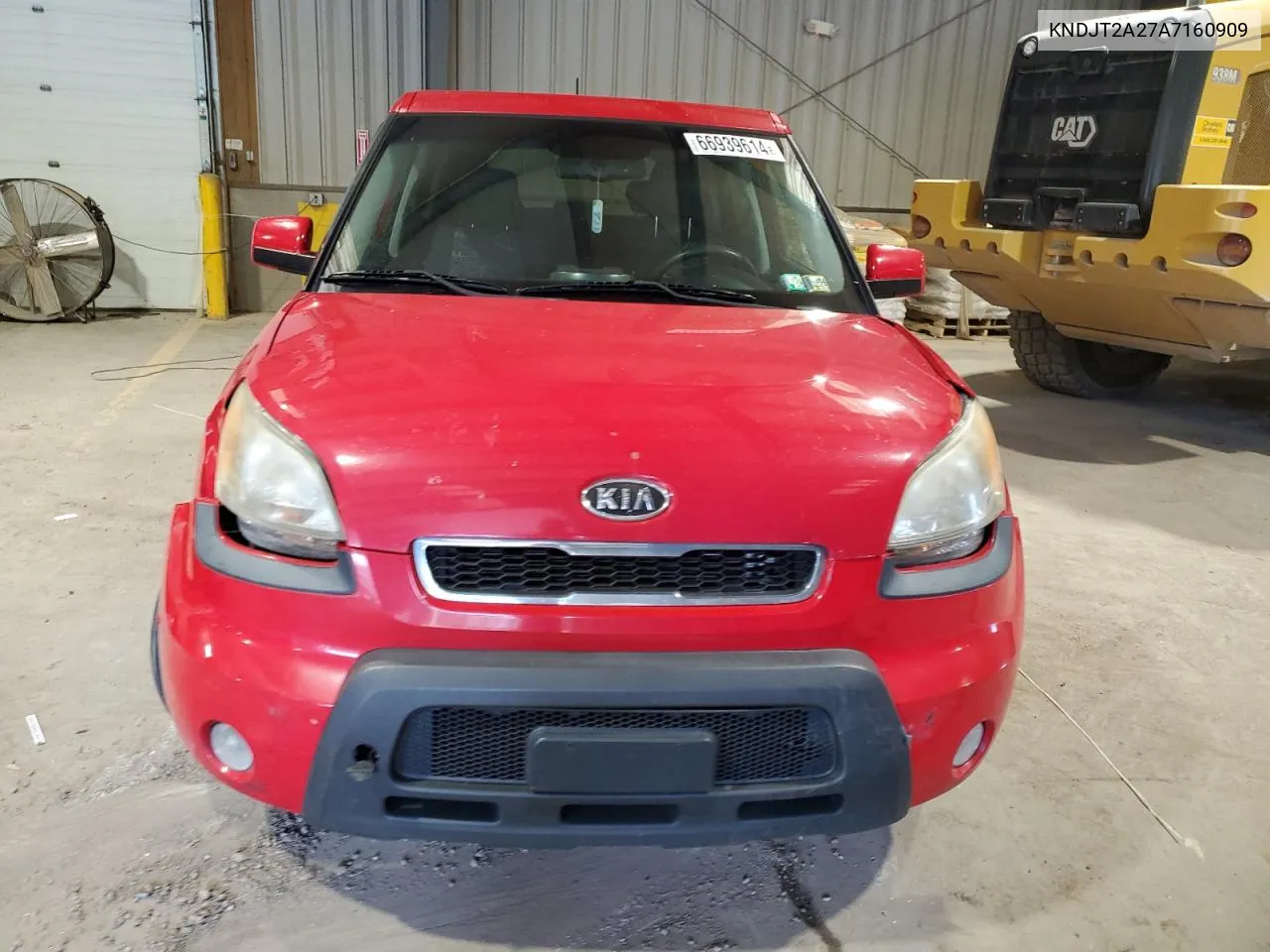 2010 Kia Soul + VIN: KNDJT2A27A7160909 Lot: 66939614