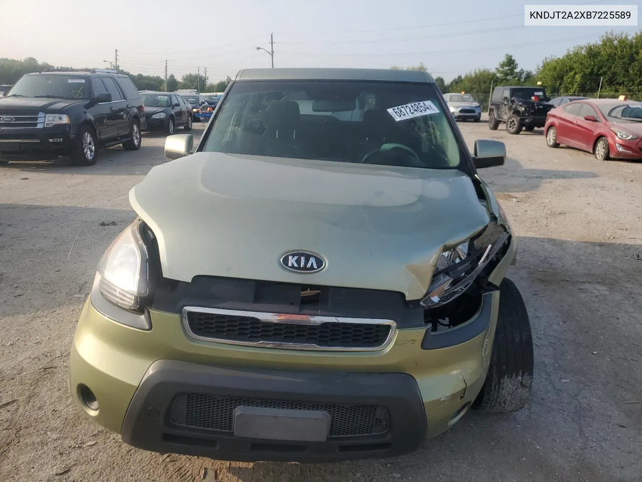 2011 Kia Soul + VIN: KNDJT2A2XB7225589 Lot: 68724854