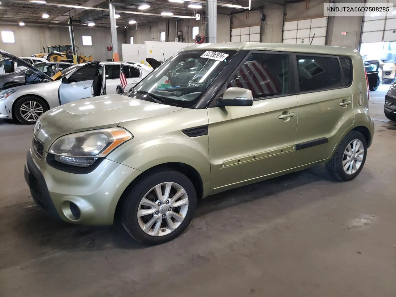 KNDJT2A66D7508285 2013 Kia Soul +