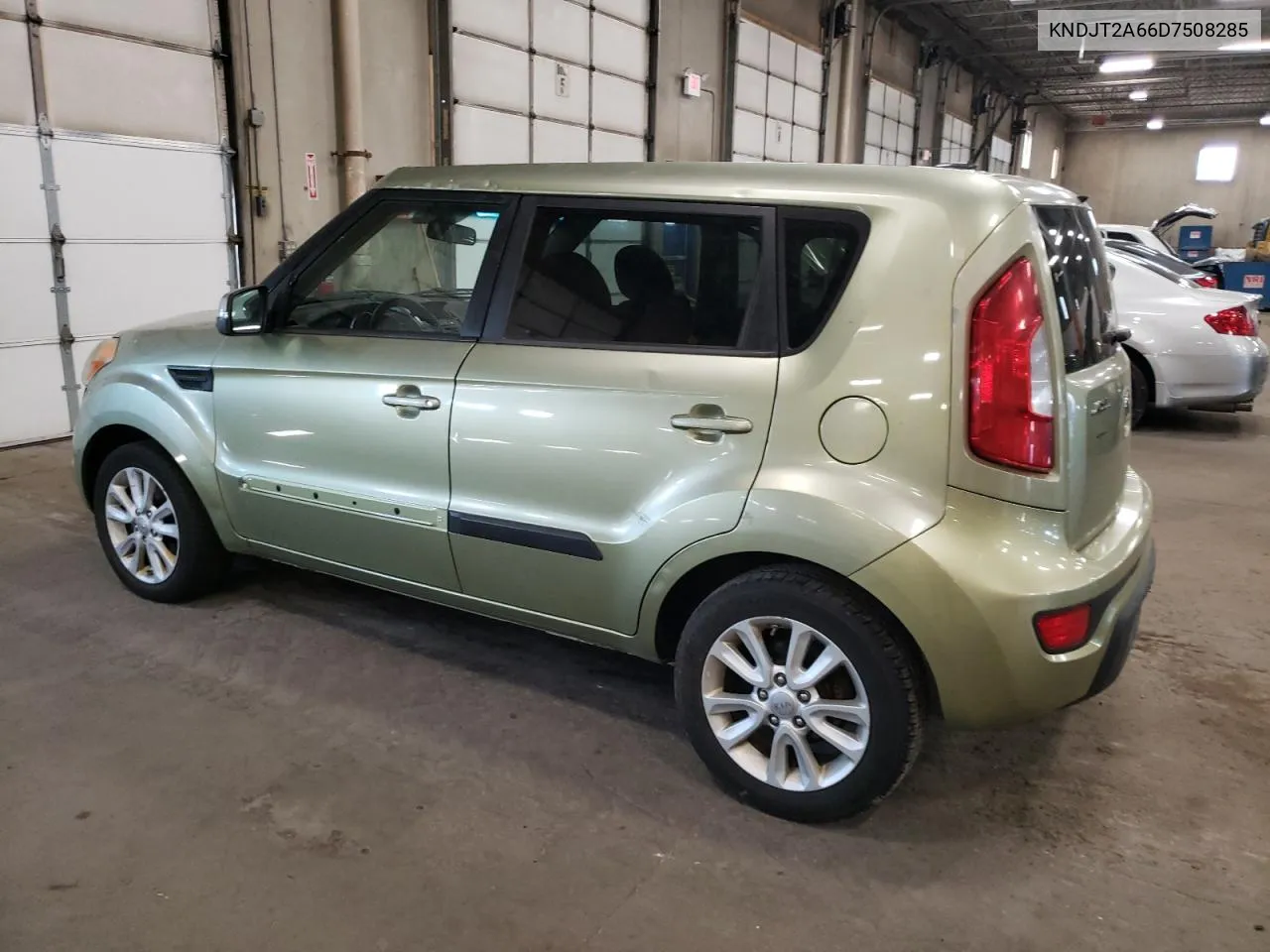 KNDJT2A66D7508285 2013 Kia Soul +