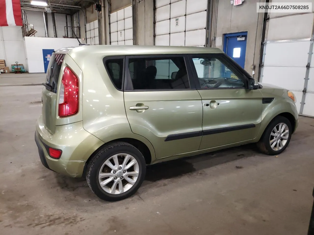 KNDJT2A66D7508285 2013 Kia Soul +