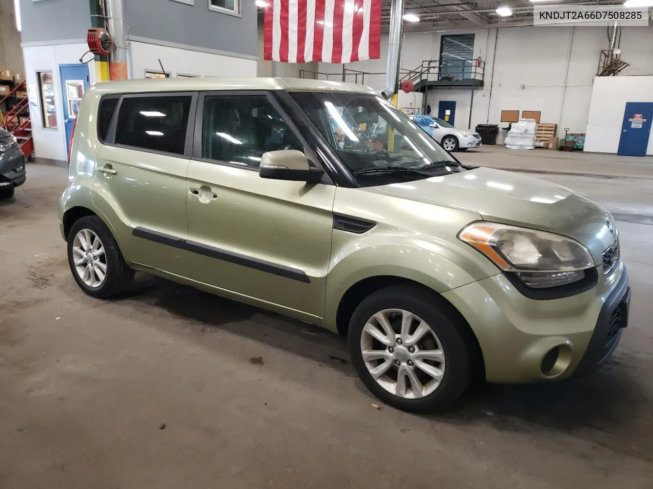 2013 Kia Soul + VIN: KNDJT2A66D7508285 Lot: 72326594