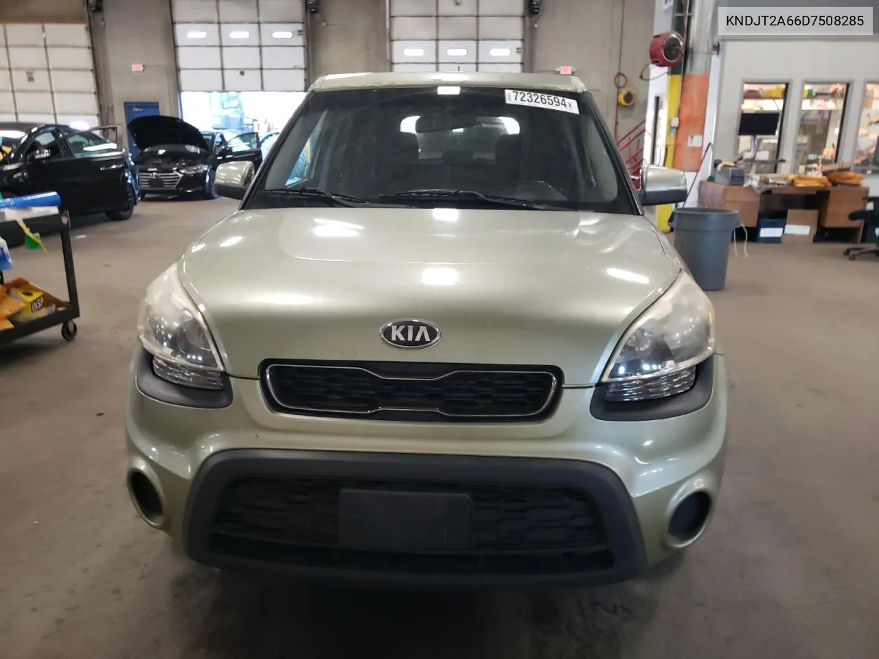 KNDJT2A66D7508285 2013 Kia Soul +