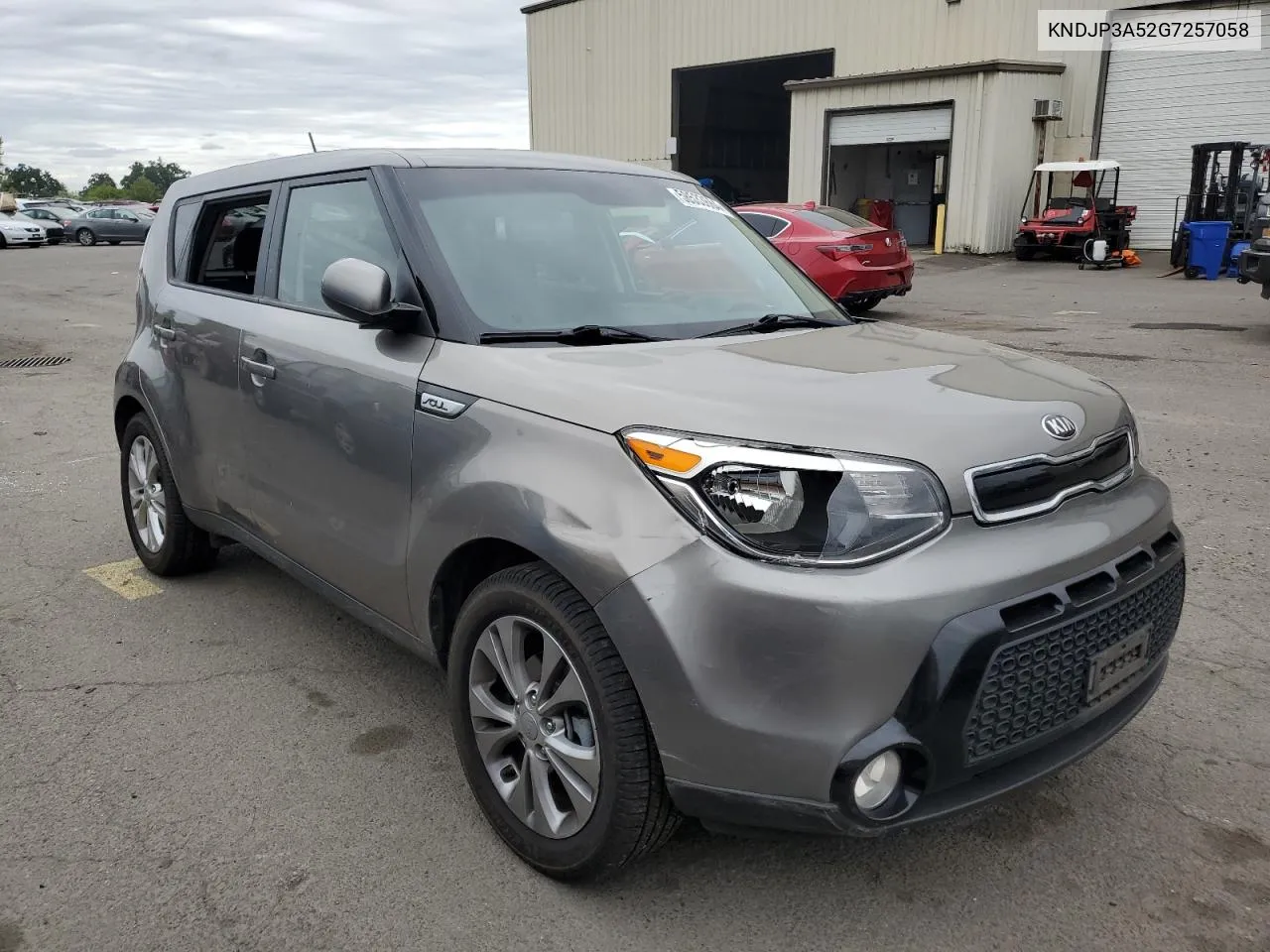 KNDJP3A52G7257058 2016 Kia Soul +