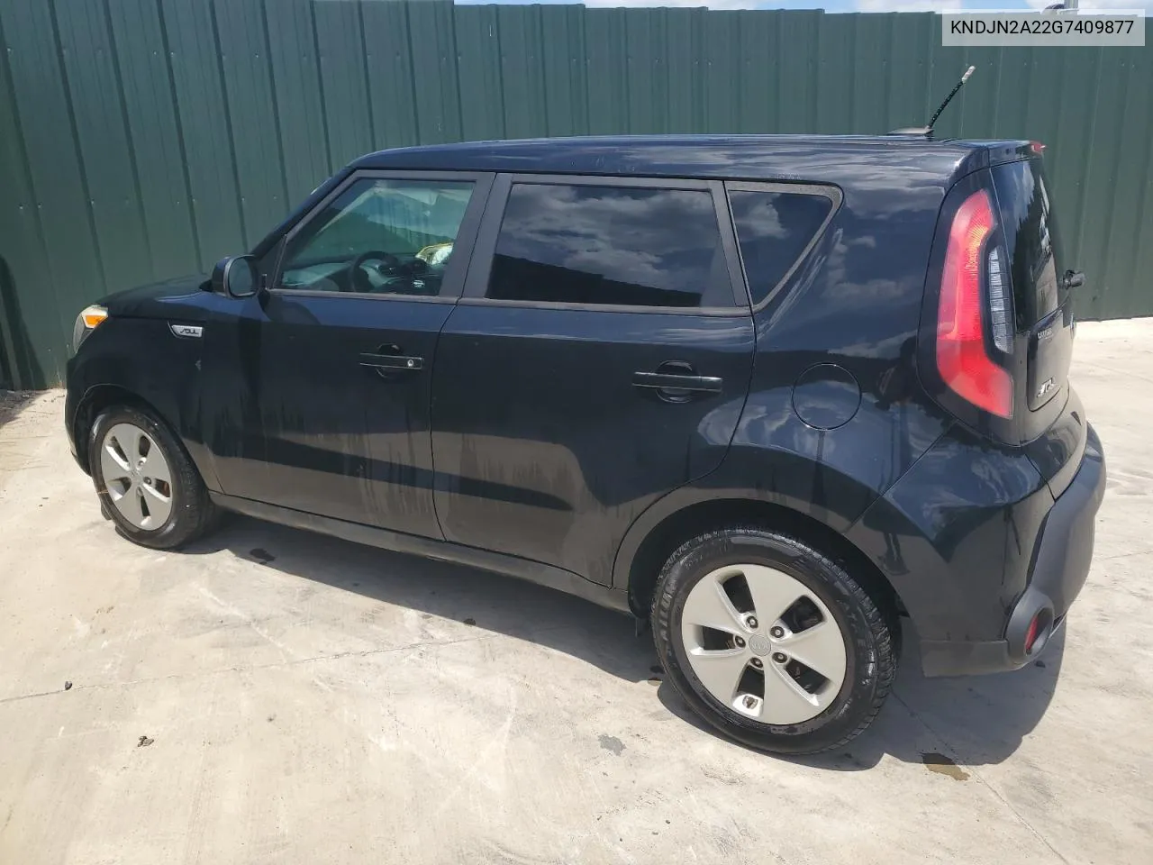 2016 Kia Soul VIN: KNDJN2A22G7409877 Lot: 72235624