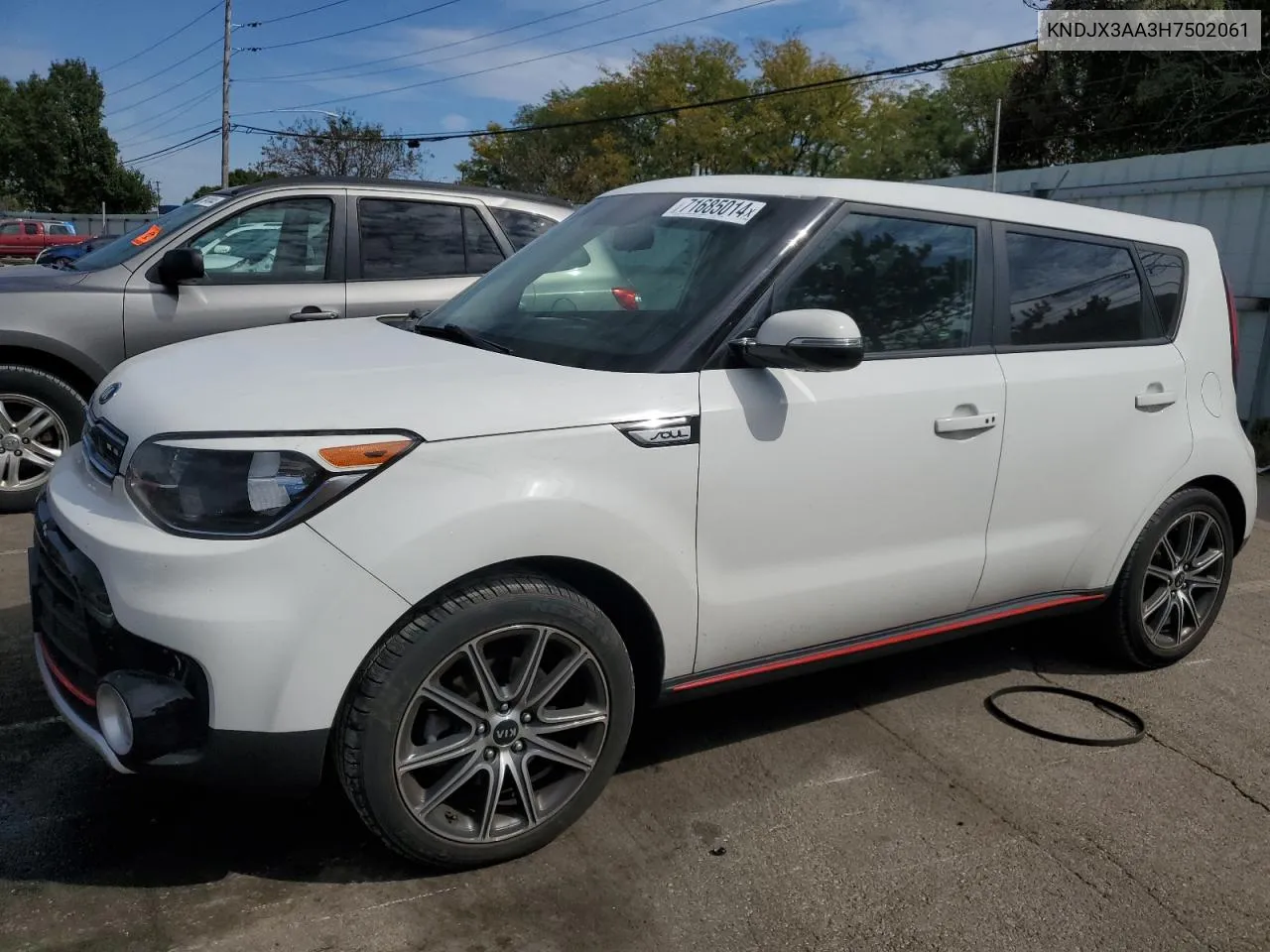 KNDJX3AA3H7502061 2017 Kia Soul !