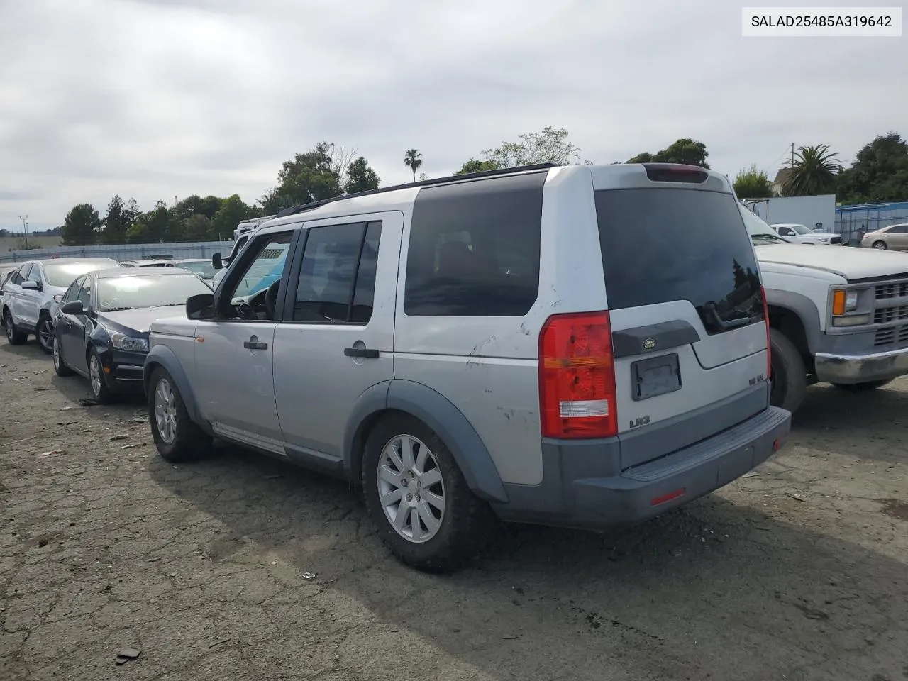 SALAD25485A319642 2005 Land Rover Lr3 Se