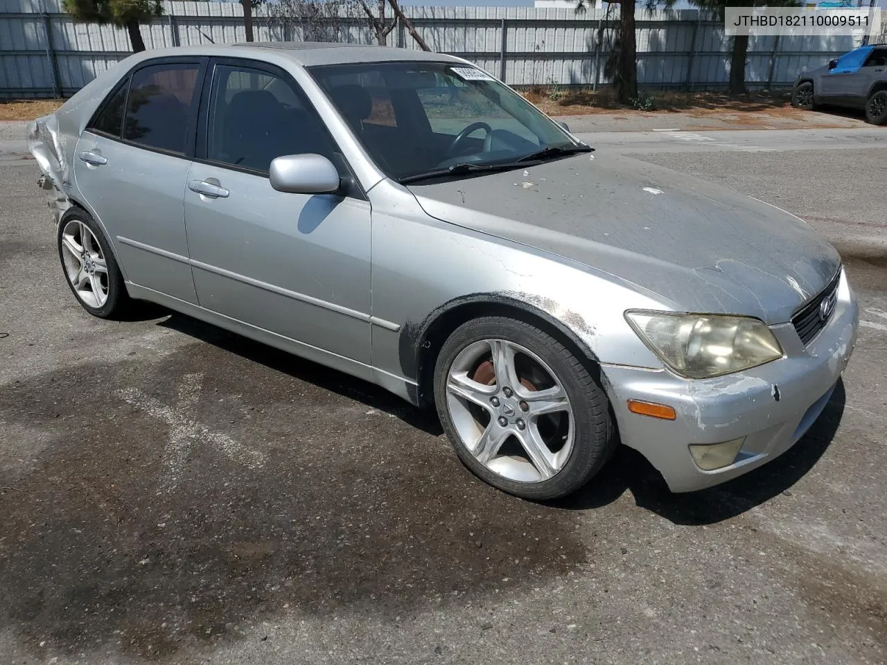 JTHBD182110009511 2001 Lexus Is 300