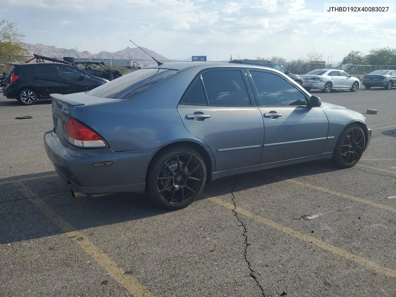 2004 Lexus Is 300 VIN: JTHBD192X40083027 Lot: 70932644