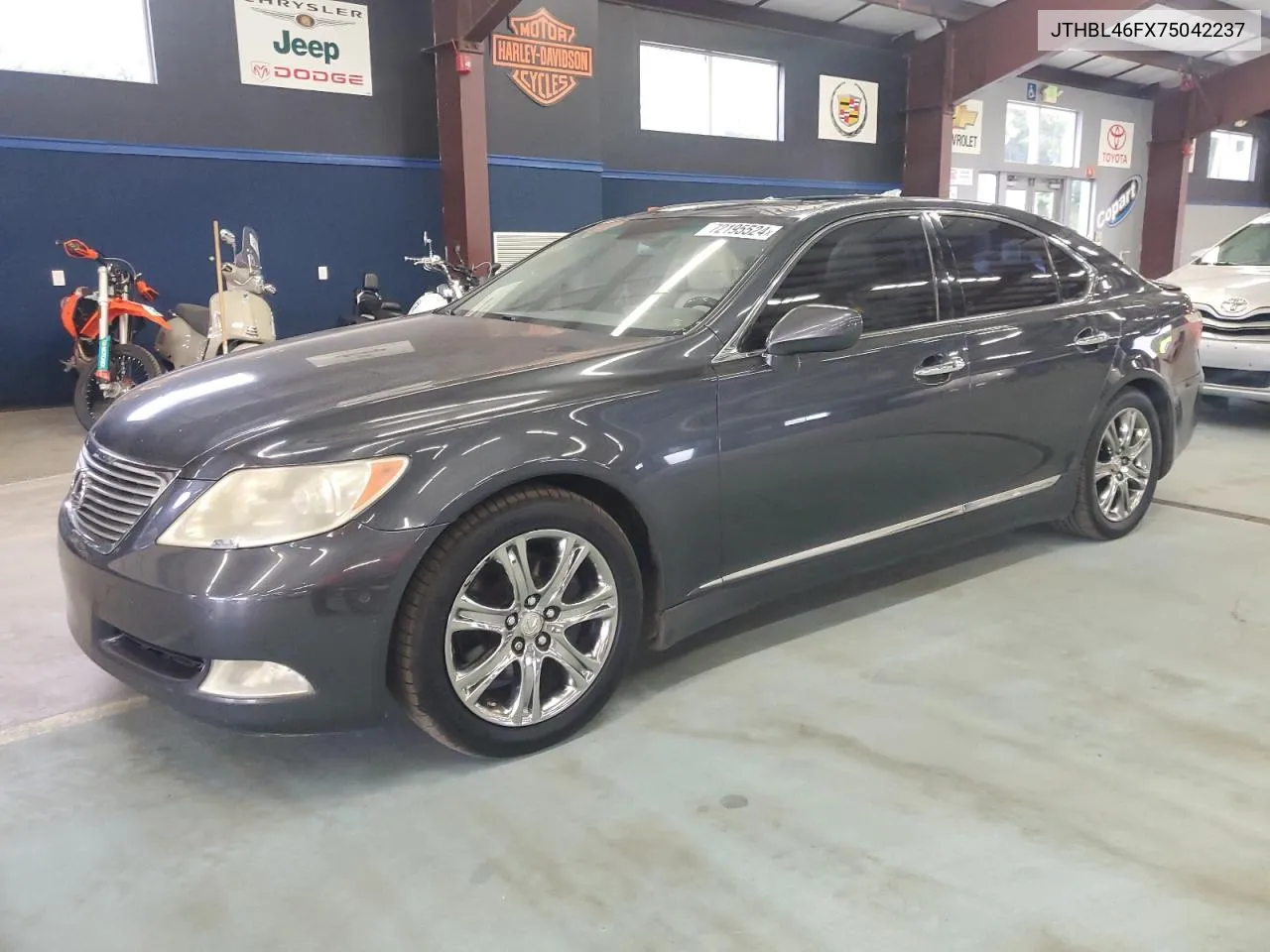 2007 Lexus Ls 460 VIN: JTHBL46FX75042237 Lot: 72195524