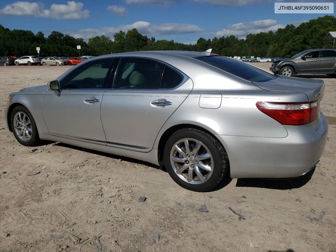 2009 Lexus Ls 460 VIN: JTHBL46F395090651 Lot: 70347814