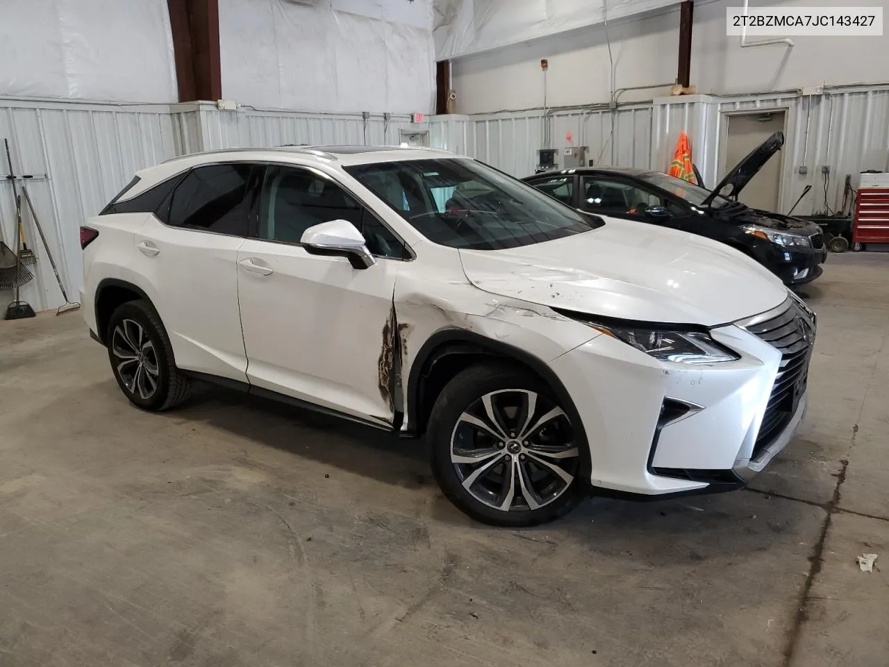 2T2BZMCA7JC143427 2018 Lexus Rx 350 Base