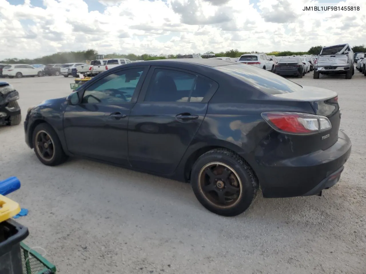 JM1BL1UF9B1455818 2011 Mazda 3 I