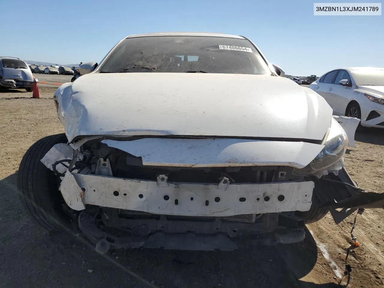 3MZBN1L3XJM241789 2018 Mazda 3 Touring