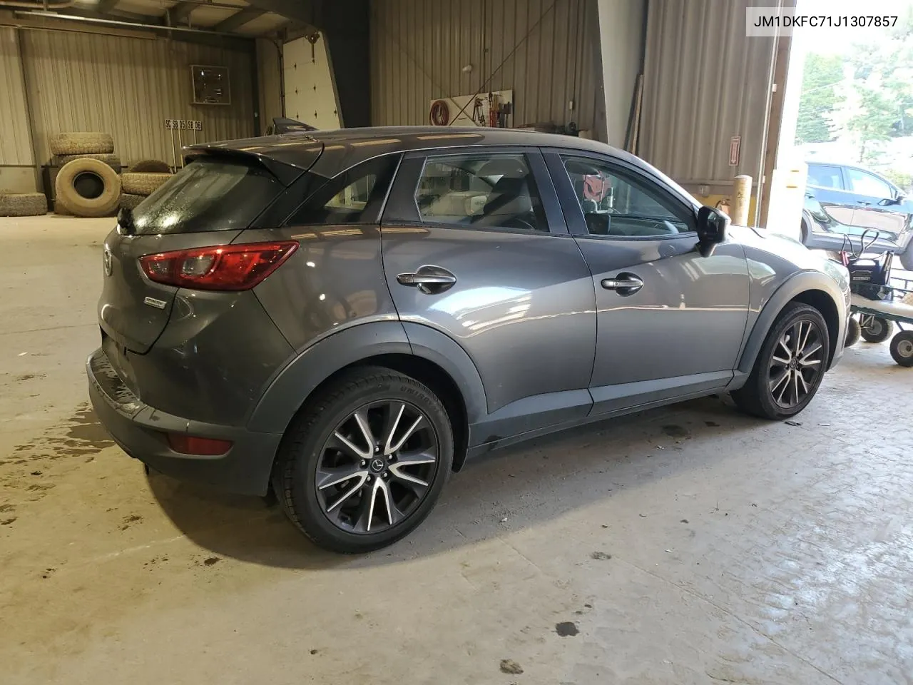 JM1DKFC71J1307857 2018 Mazda Cx-3 Touring