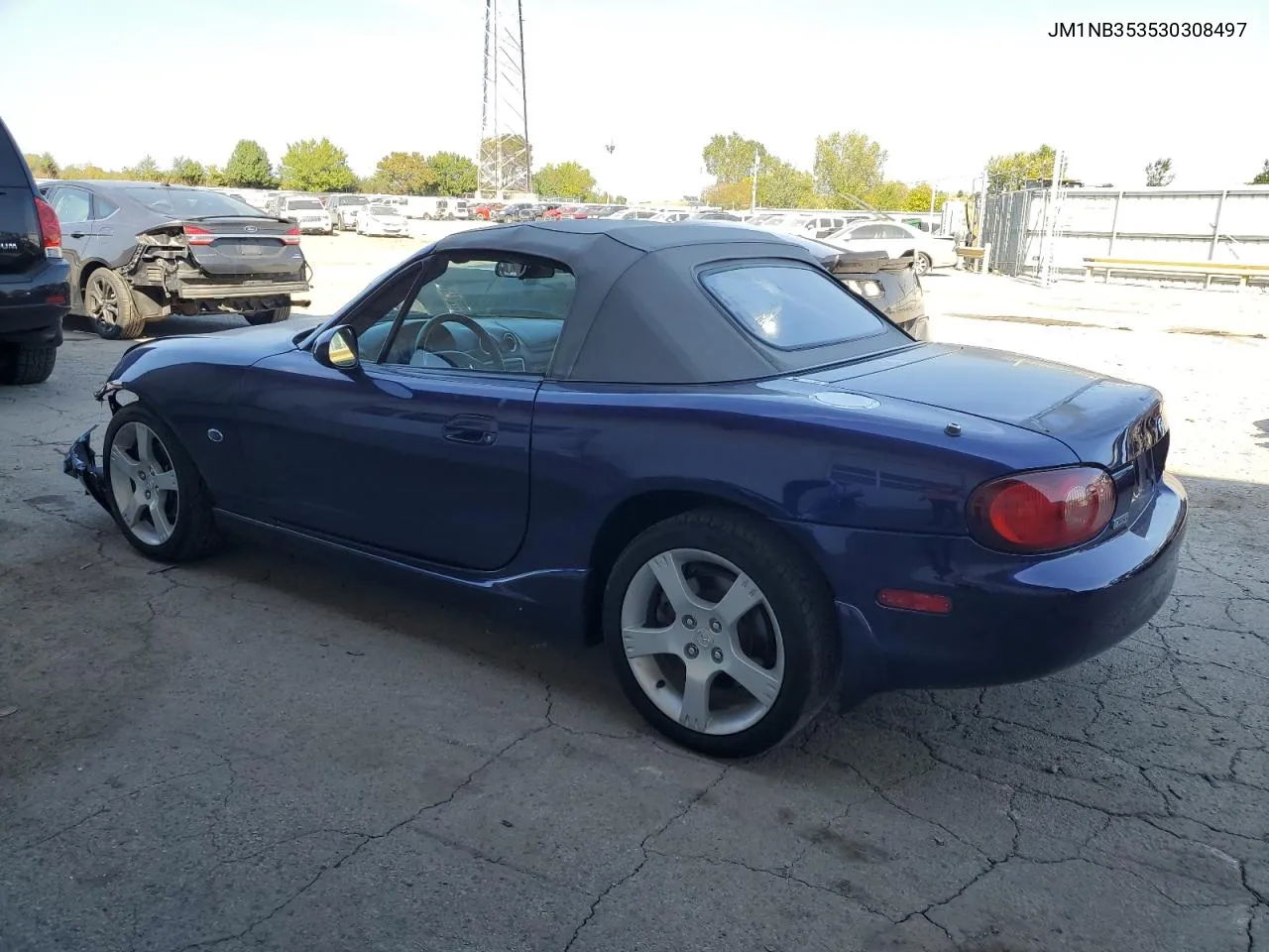 JM1NB353530308497 2003 Mazda Mx-5 Miata Base