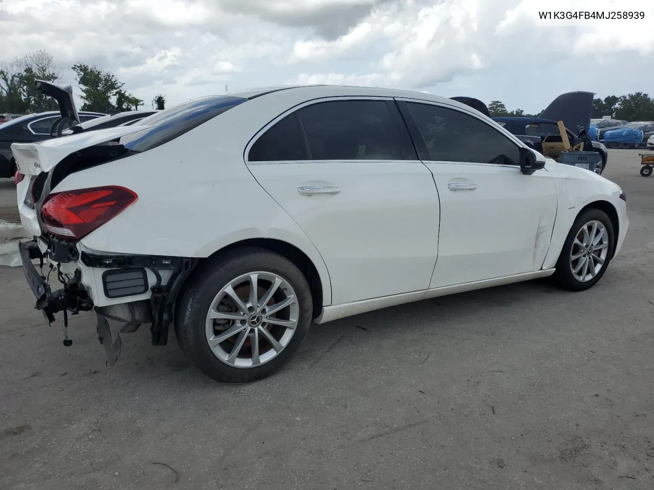 W1K3G4FB4MJ258939 2021 Mercedes-Benz A 220 4Matic