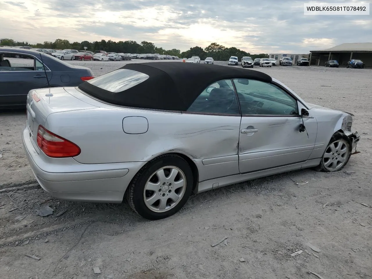 2001 Mercedes-Benz Clk 320 VIN: WDBLK65G81T078492 Lot: 70138094