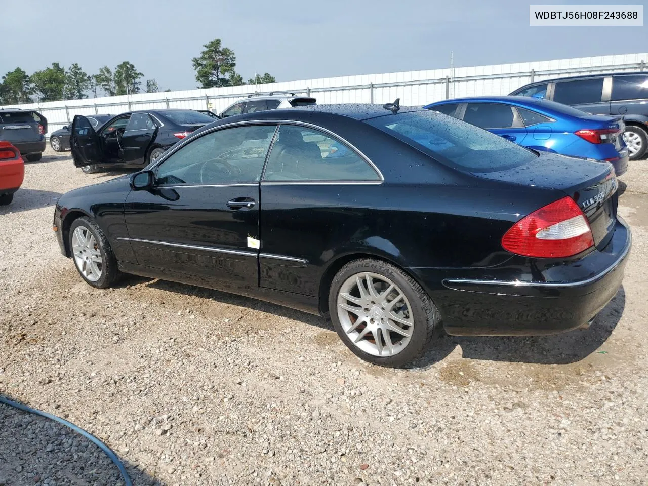 WDBTJ56H08F243688 2008 Mercedes-Benz Clk 350