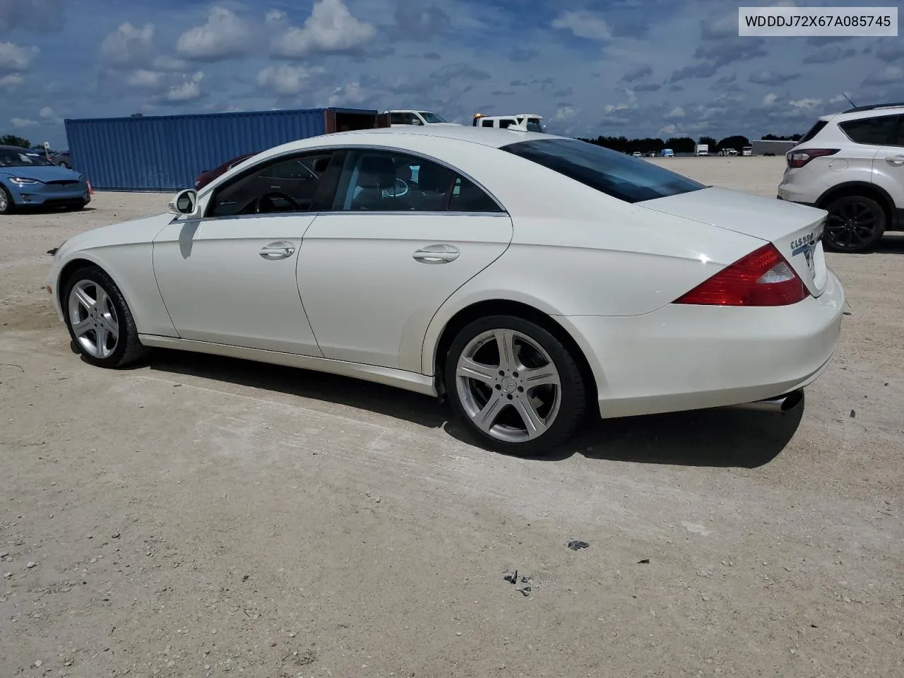 2007 Mercedes-Benz Cls 550 VIN: WDDDJ72X67A085745 Lot: 70912954