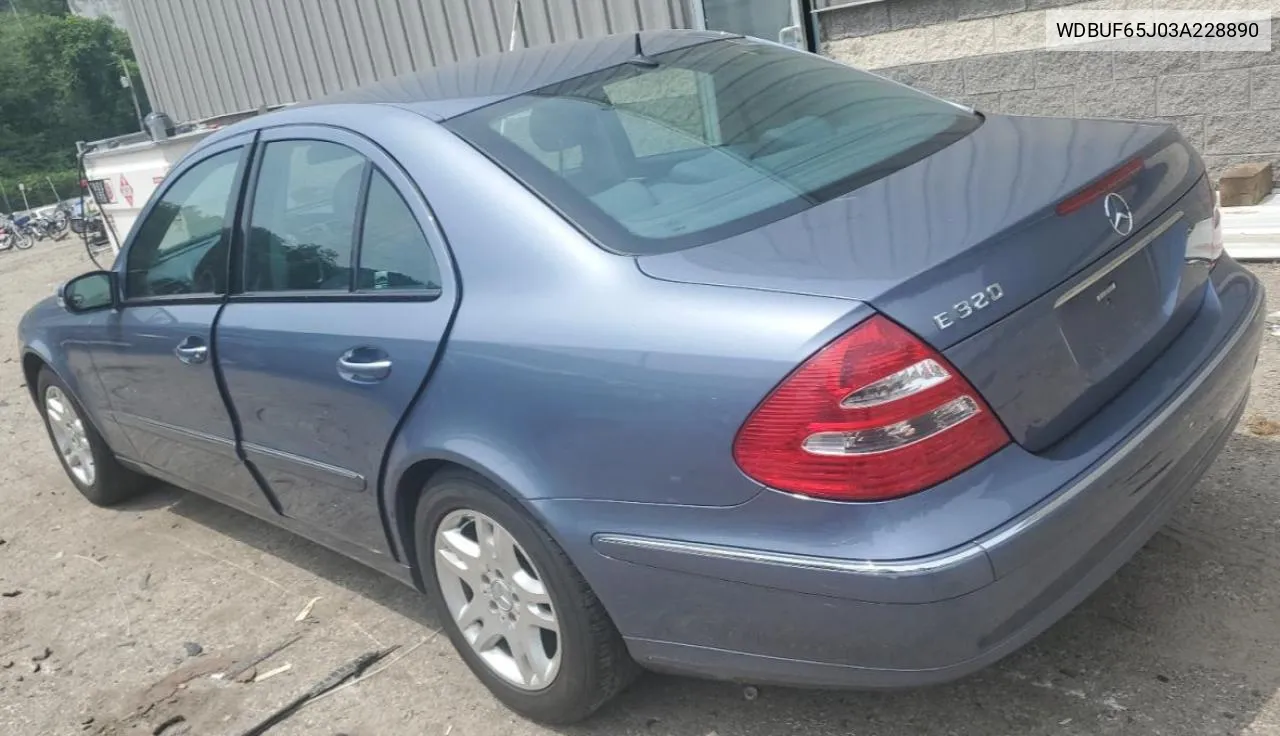 WDBUF65J03A228890 2003 Mercedes-Benz E 320