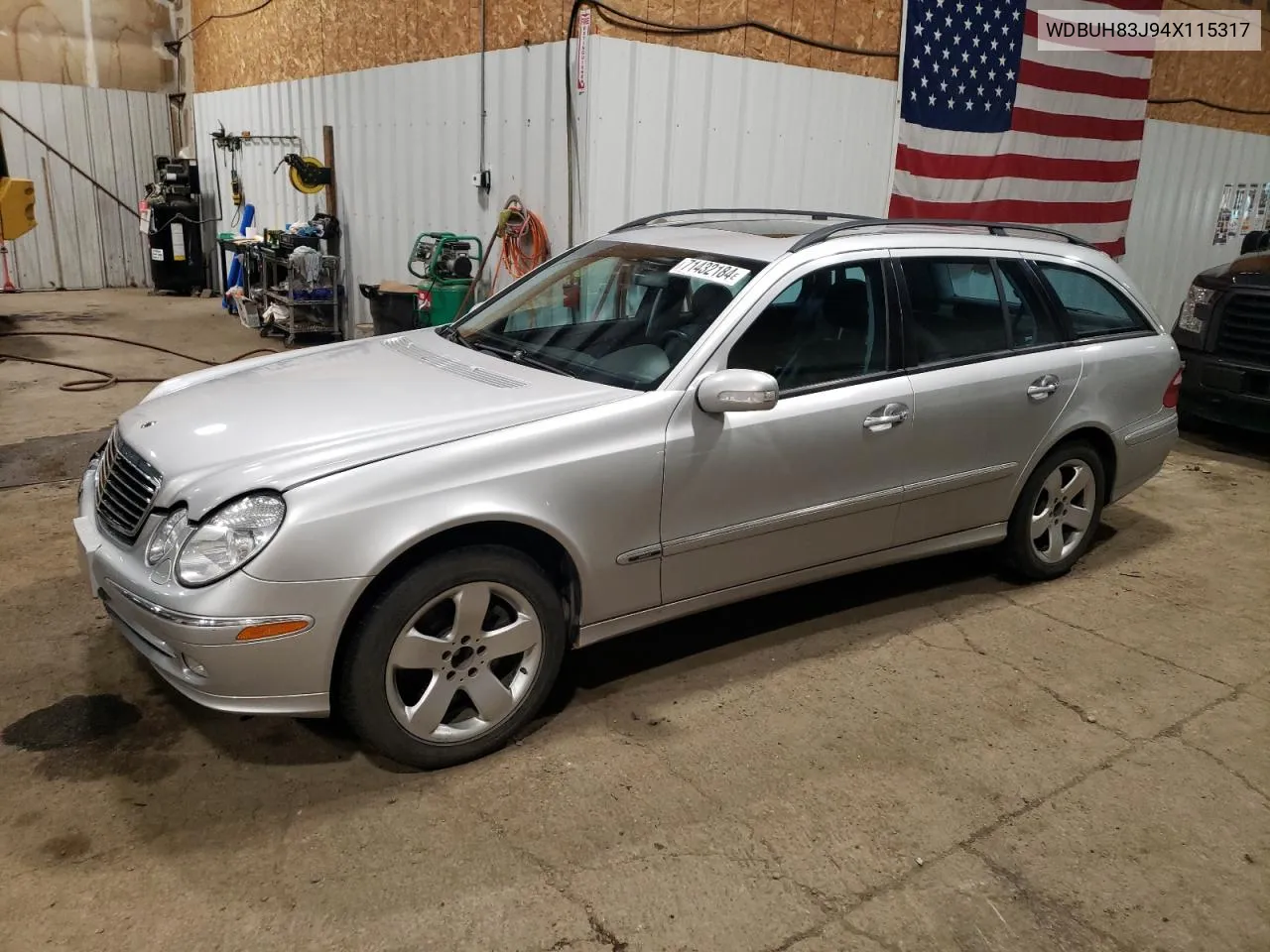 WDBUH83J94X115317 2004 Mercedes-Benz E 500 4Matic