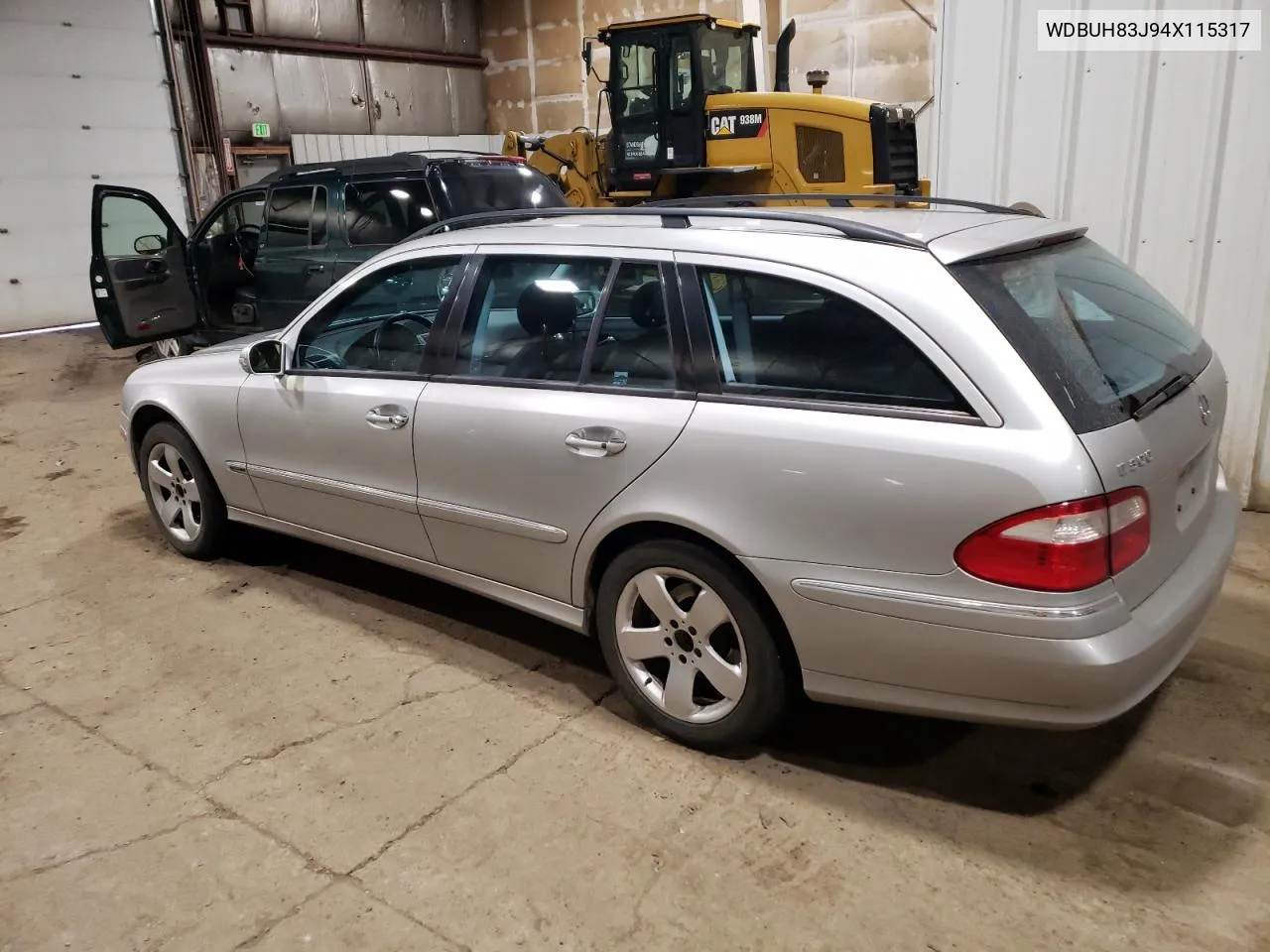 WDBUH83J94X115317 2004 Mercedes-Benz E 500 4Matic