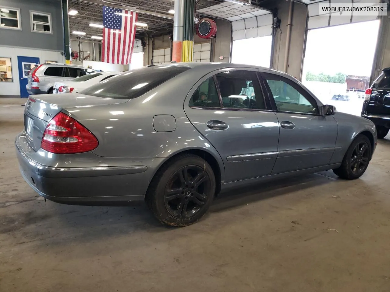 WDBUF87J36X208319 2006 Mercedes-Benz E 350 4Matic