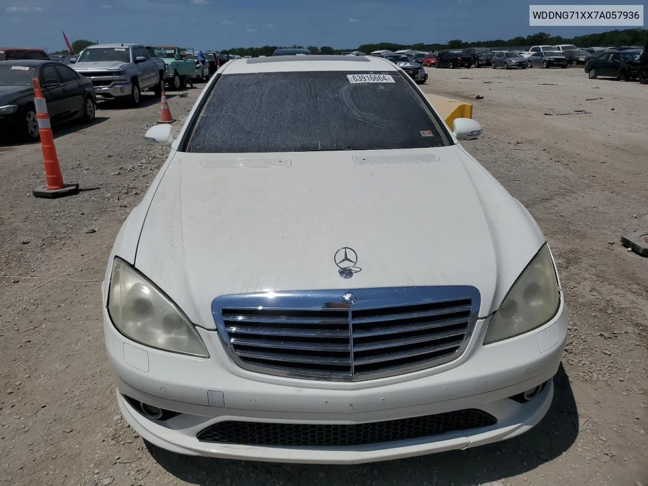 2007 Mercedes-Benz S 550 VIN: WDDNG71XX7A057936 Lot: 63916664