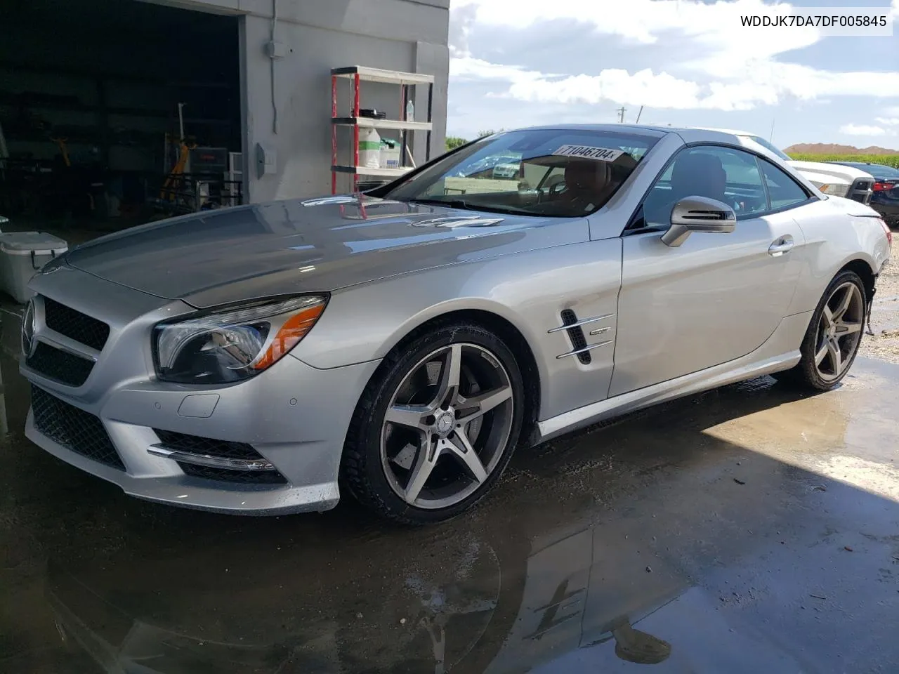 2013 Mercedes-Benz Sl 550 VIN: WDDJK7DA7DF005845 Lot: 71046704