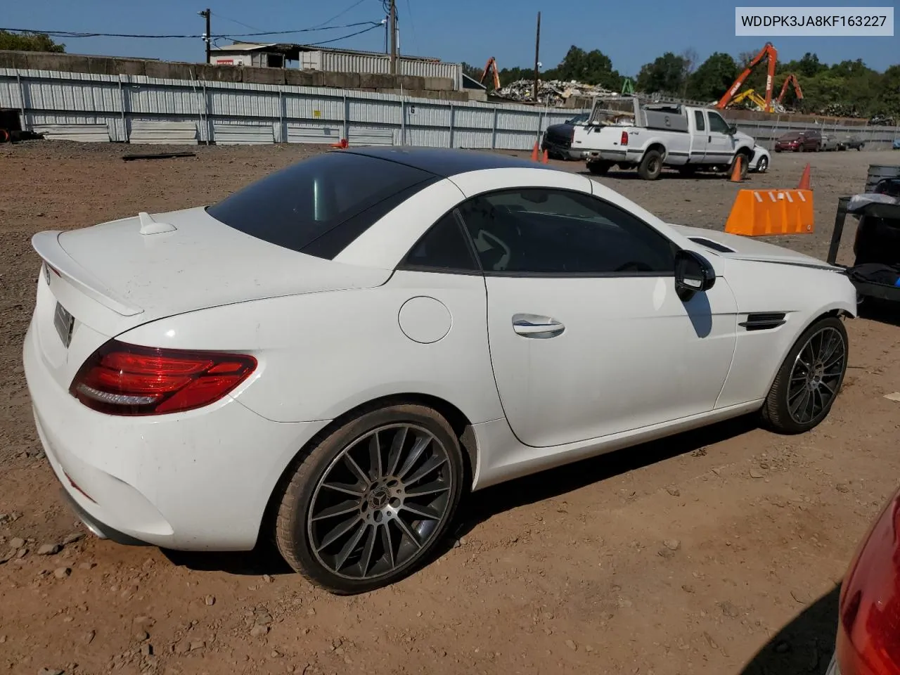 WDDPK3JA8KF163227 2019 Mercedes-Benz Slc 300