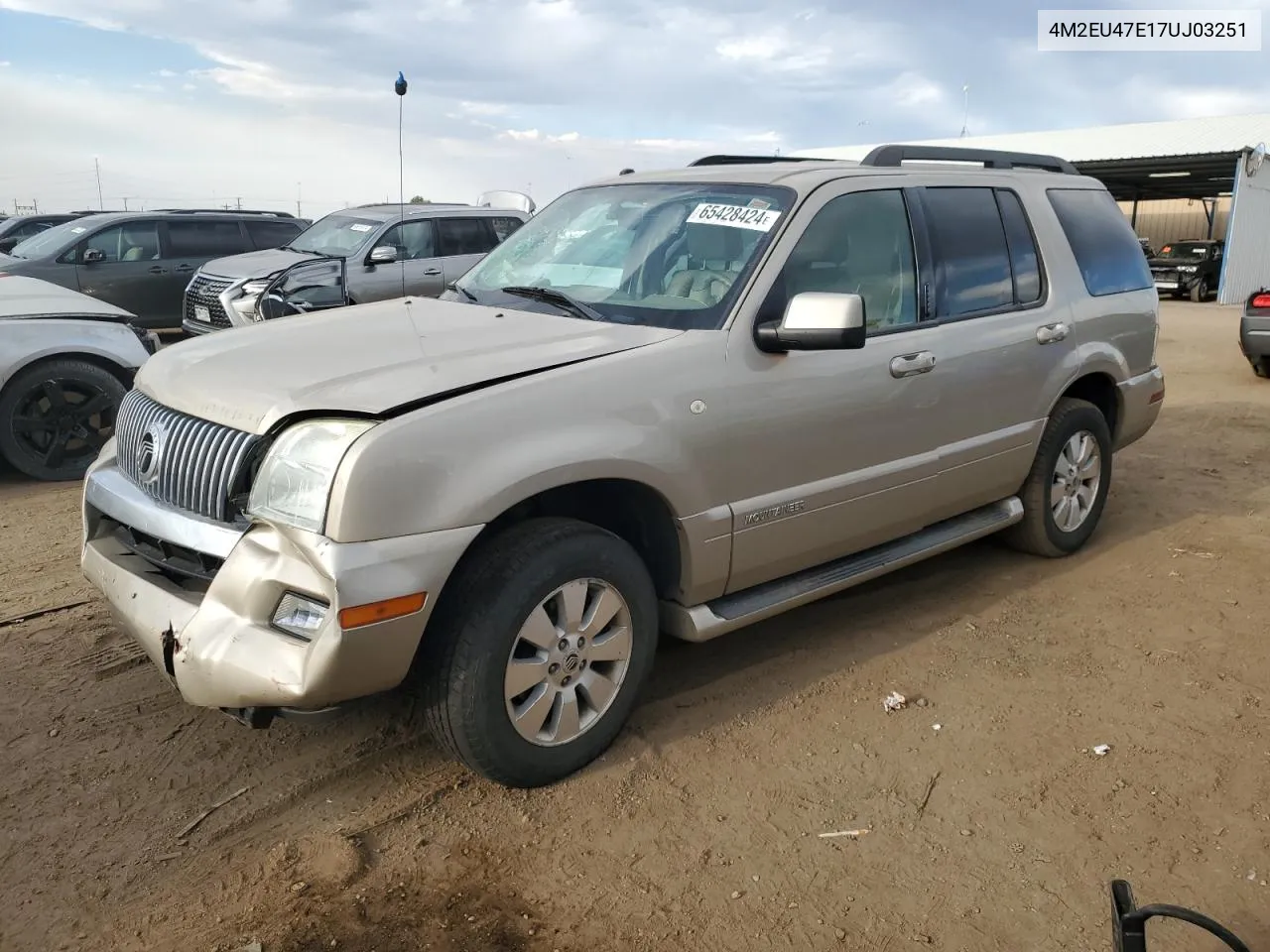 2007 Mercury Mountaineer Luxury VIN: 4M2EU47E17UJ03251 Lot: 65428424