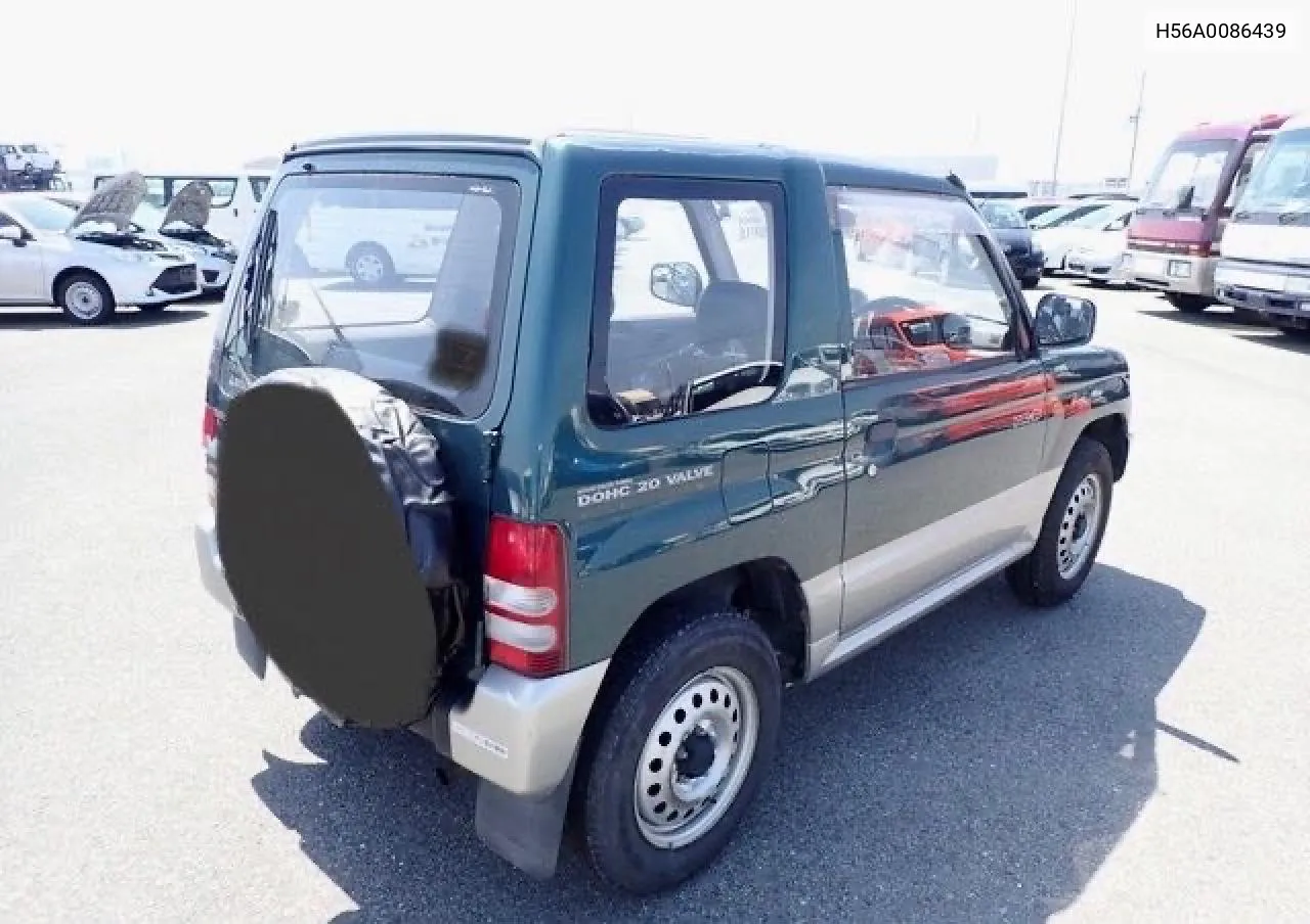 H56A0086439 1995 Mitsubishi Pajero