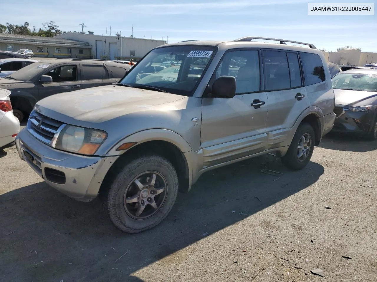 2002 Mitsubishi Montero Xls VIN: JA4MW31R22J005447 Lot: 68582714