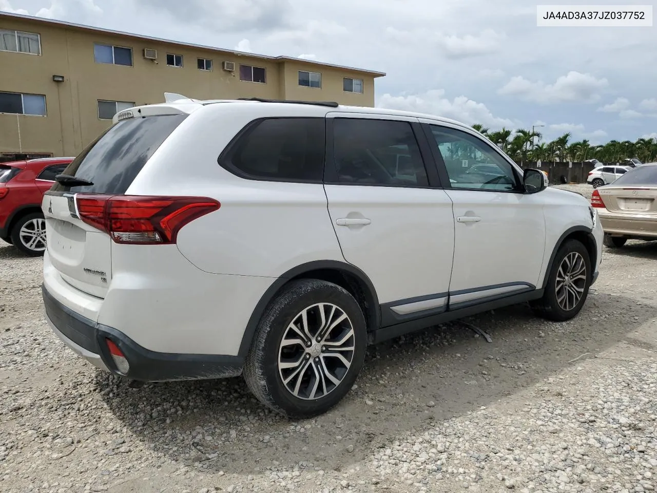 2018 Mitsubishi Outlander Se VIN: JA4AD3A37JZ037752 Lot: 72387344