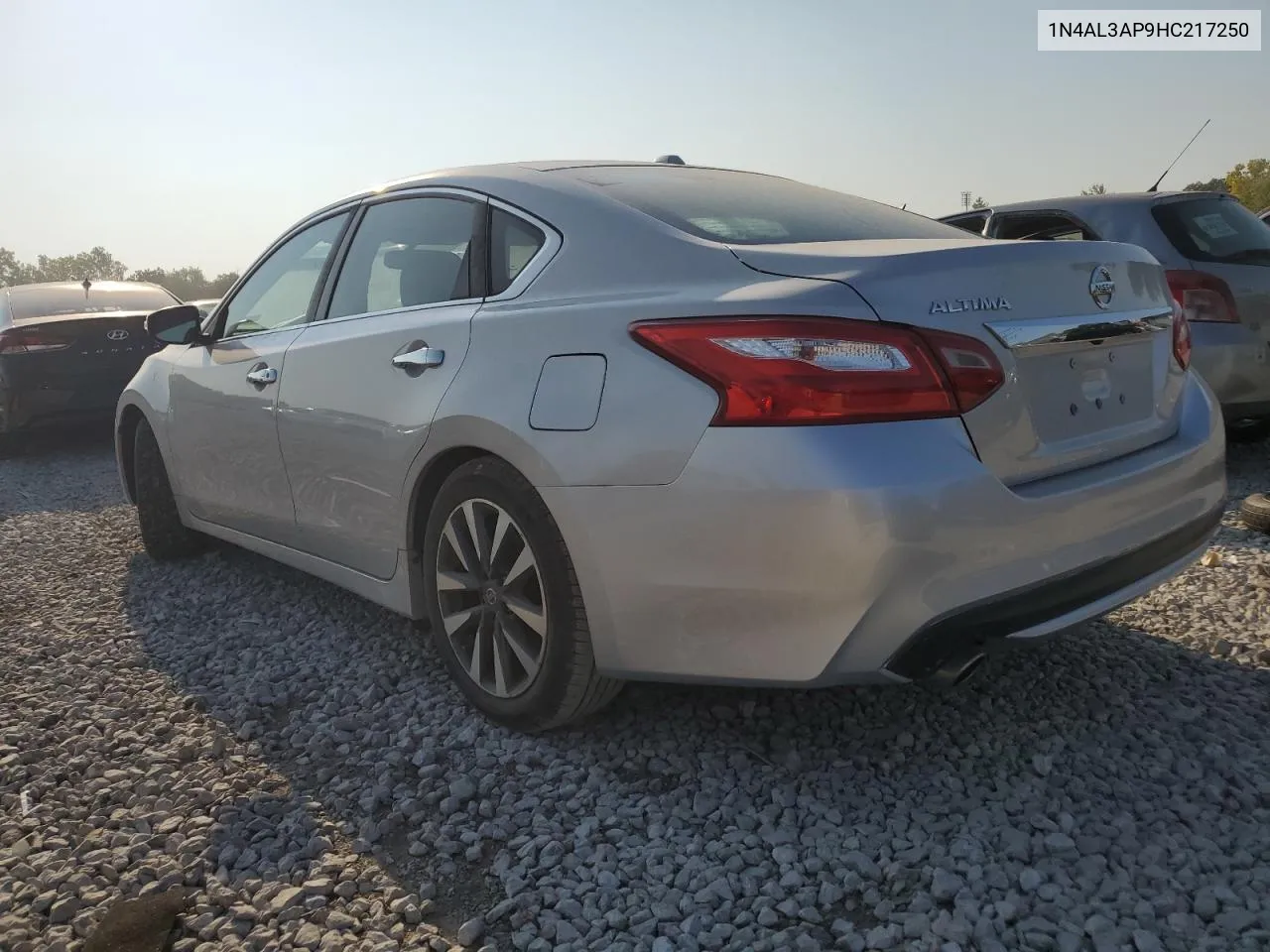 2017 Nissan Altima 2.5 VIN: 1N4AL3AP9HC217250 Lot: 69482654