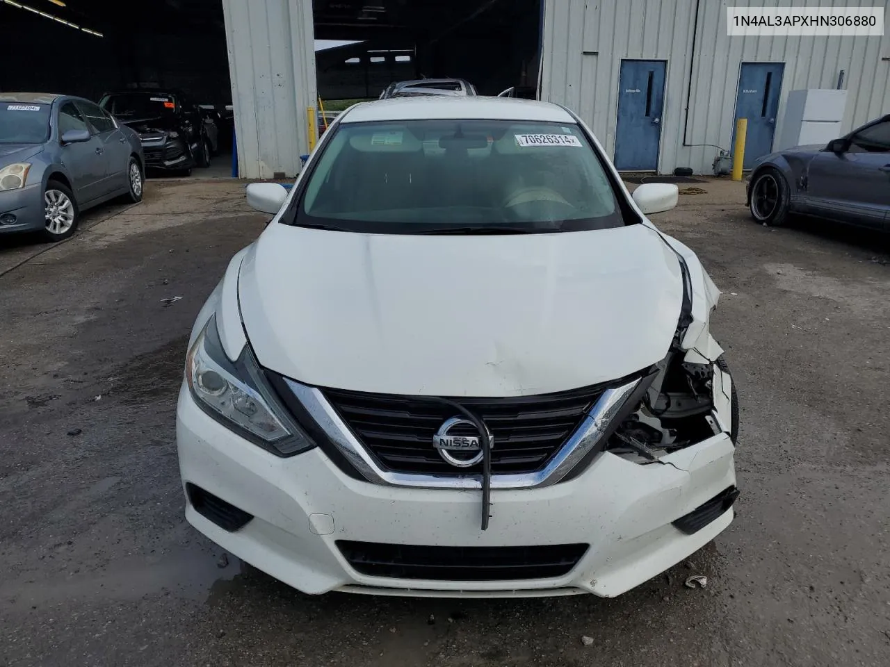 1N4AL3APXHN306880 2017 Nissan Altima 2.5