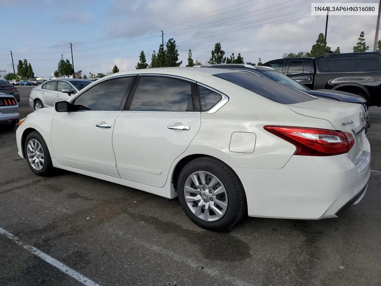 2017 Nissan Altima 2.5 VIN: 1N4AL3AP6HN316080 Lot: 71622824