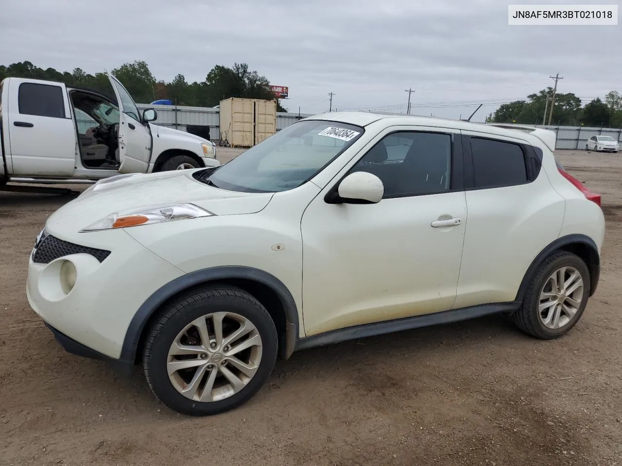 2011 Nissan Juke S VIN: JN8AF5MR3BT021018 Lot: 70640364